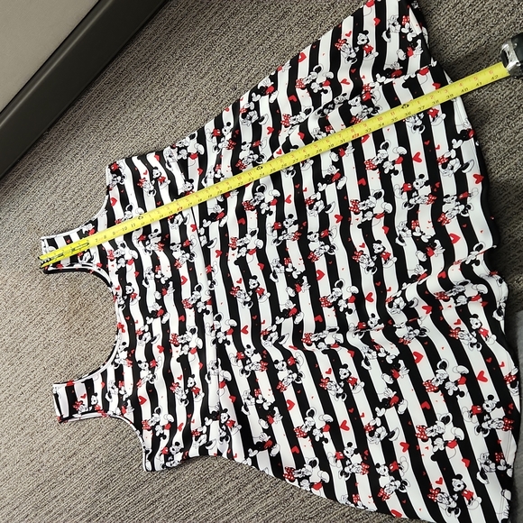 Torrid Disney Mickey and Minnie Dress Size 5X - Picture 12 of 16